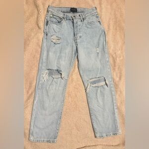 GUC Lucky Brand Light Blue Distressed women’s Jeans - 2/26